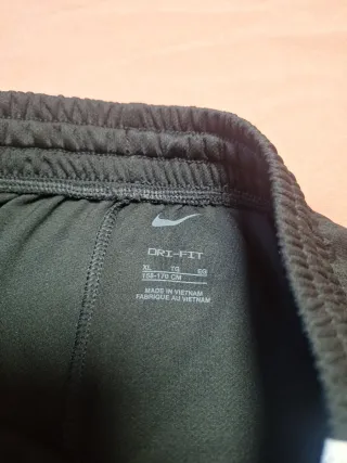 Conjunto Nike niño sudadera y pantalón