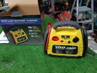 700 AMP Batteria Jumper con Compressore Aria