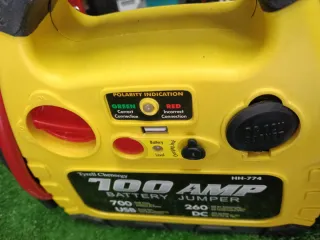 700 AMP Batteria Jumper con Compressore Aria