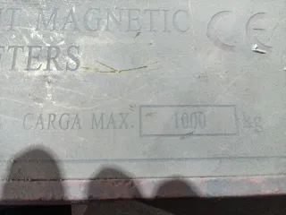 Imán elevador industrial