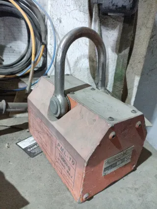 Imán elevador industrial