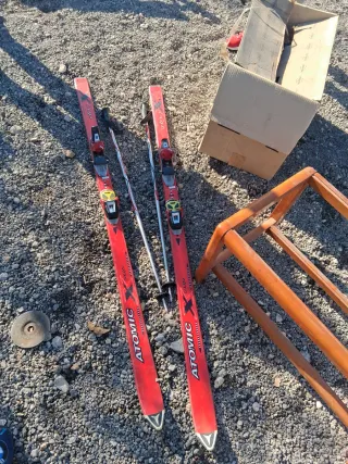 Sci Atomic X-Cup con bastoncini