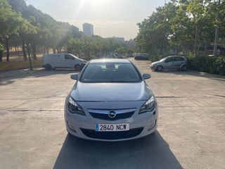 Opel Astra J 2010 1.4cc Gasolina Pegatina C