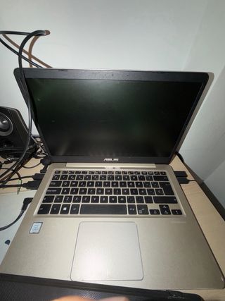 Portátil ASUS i5