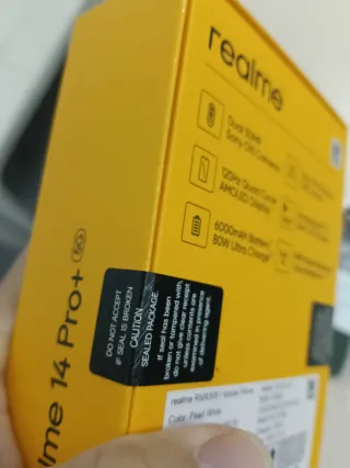 Realme 14 Pro Plus + extras