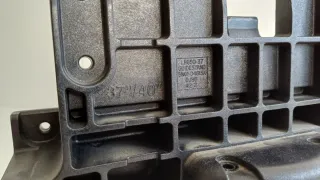 Base Soporte TV Samsung 37 / 40 pulgadas LB650