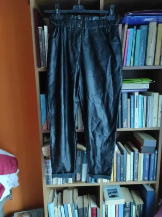 Pantaloni donna ecopelle neri TG 44