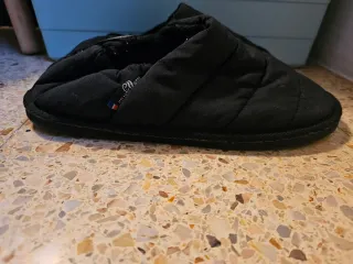Zapatillas de casa Icewear negras hombre