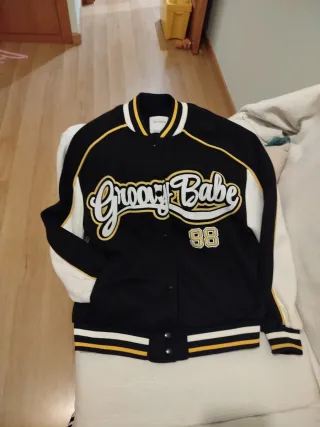 Beisbolera Bershka Groovy Babe Talla XS