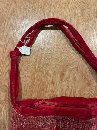 Bolso rojo y multicolor nuevo