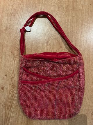 Bolso rojo y multicolor nuevo