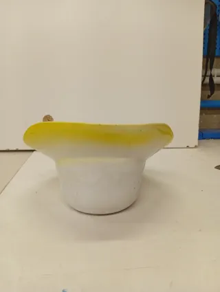 Ciotola caramelle bianca e gialla