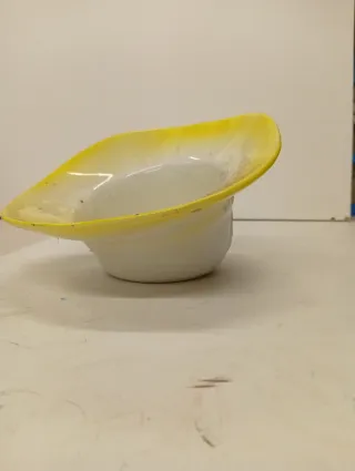 Ciotola caramelle bianca e gialla