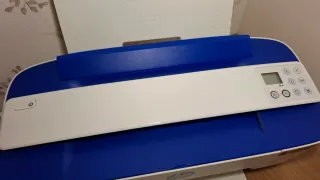 Impresora HP Multifunción Azul y Blanca