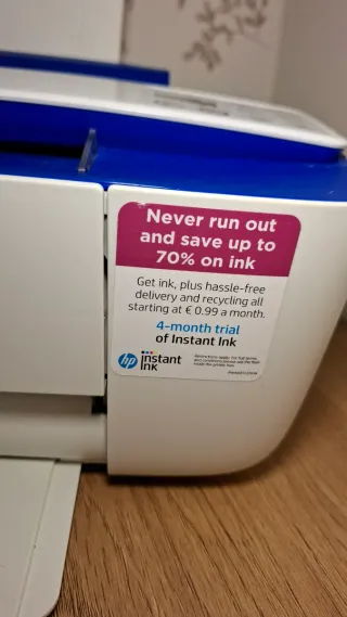 Impresora HP Multifunción Azul y Blanca