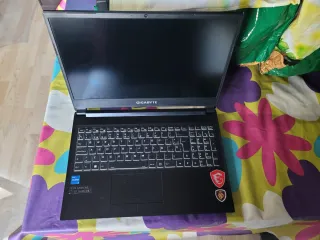 Portátil Gamer Gigabyte G5 GD