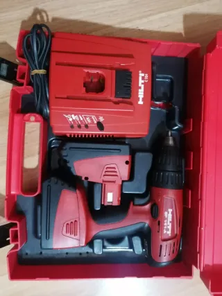 Taladro Hilti SF 121-A con cargador y maletín