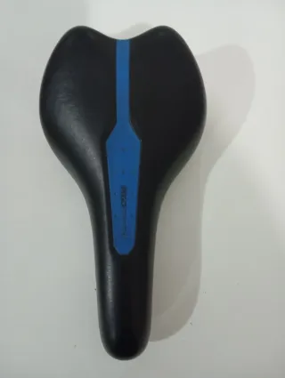 Sillín Rockrider ST 100 Negro/Azul