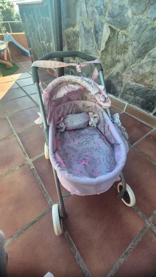 Carrito de muñecas floral