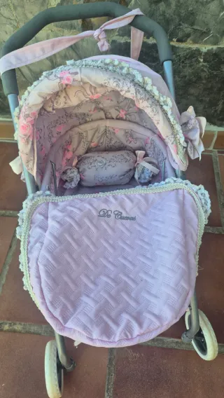 Carrito de muñecas floral