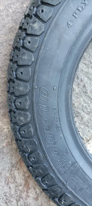 2 Pneumatici Vespa Nuovi