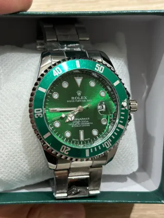 Reloj Acero plateado con Esfera Verde