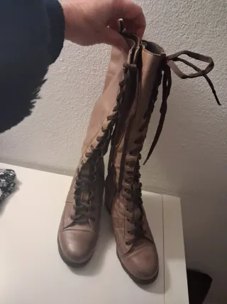 Stivali morbida pelle beige/marrone