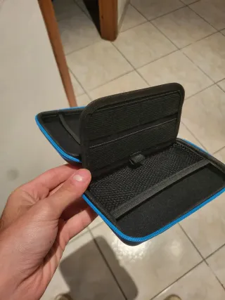 Nintendo 2DS XL Nero e Blu