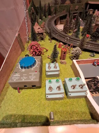 Maqueta de tren detallada