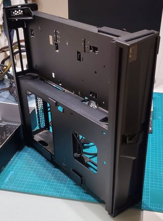 Caja slim mini-ITX Silverstone SST-RVZ02B Negra