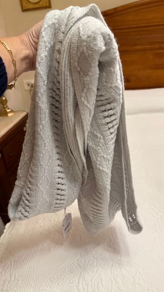 Bufanda Sfera gris muy suavita, cerrada