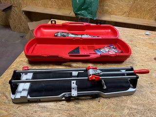 Cortador de azulejo RUBI 62 + Maletín