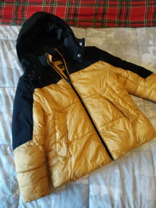 Giubbotto OVS giallo e nero