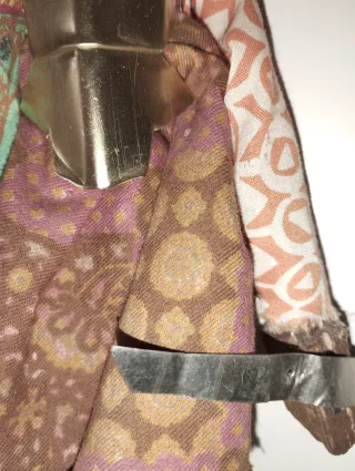 Muñeco de madera artesanal