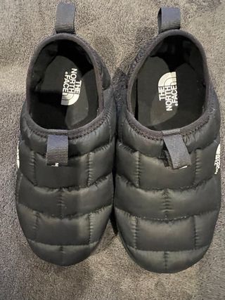 Zapatillas The North Face negras niño T.35