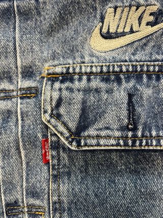Chaqueta Vaquera Levi's x Nike