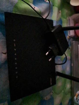 Router Asus Negro modelo: DSL-N14U