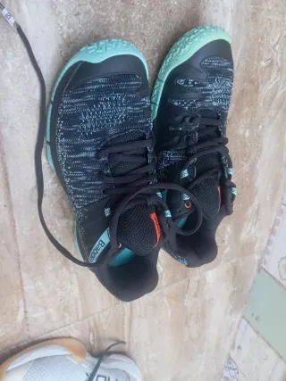 Zapatilla pádel Babolat Negra y Turquesa