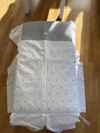 Chichoneras, edredón y sábana cuna