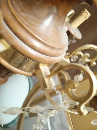 Lampadario vintage legno e ottone