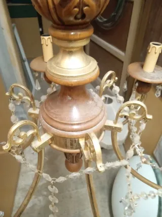 Lampadario vintage legno e ottone