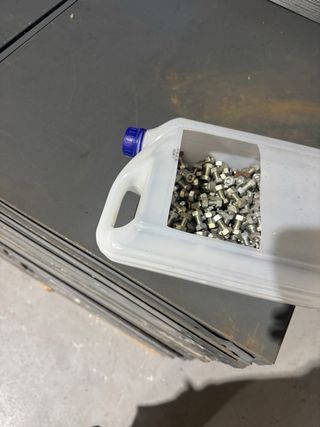 Estanterías metálicas resistentes