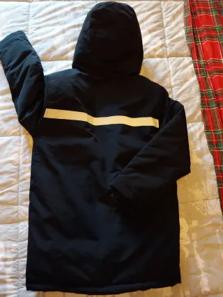 Giubbotto Zara nero con cappuccio