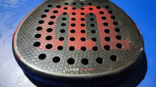 Pala de pádel Wilson Bela LT