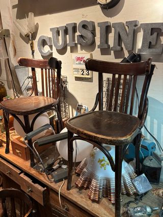 Restanti 4 sedie in legno stile Thonet