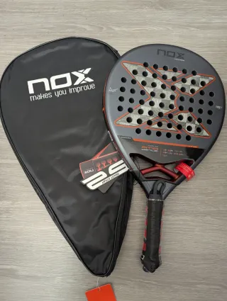 Pala NOX AT10 Genius 18K Tapia