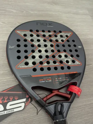 Pala NOX AT10 Genius 18K Tapia