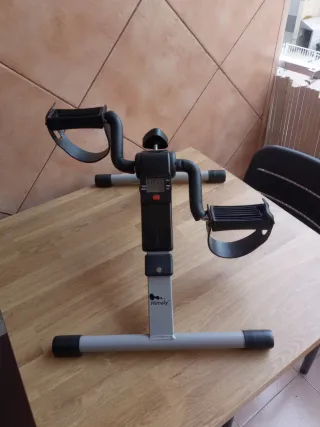 Bicicleta estática de pedaleo