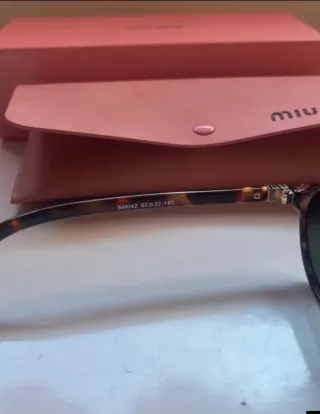 Gafas de sol Miu Miu Tortoise