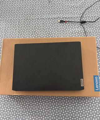 Lenovo IdeaPad Gaming + Soporte Ventiladores